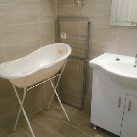 Apartament Irisz Es Mark